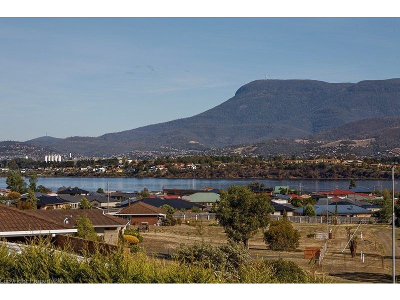 22a Jetty Road, Old Beach TAS 7017