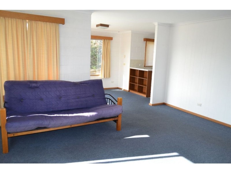 1/5 Castlereagh Court, Lenah Valley TAS 7008