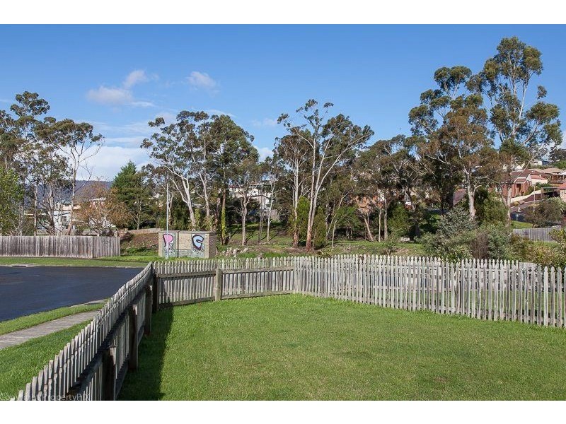 1/1 Godfrey Road, Claremont TAS 7011