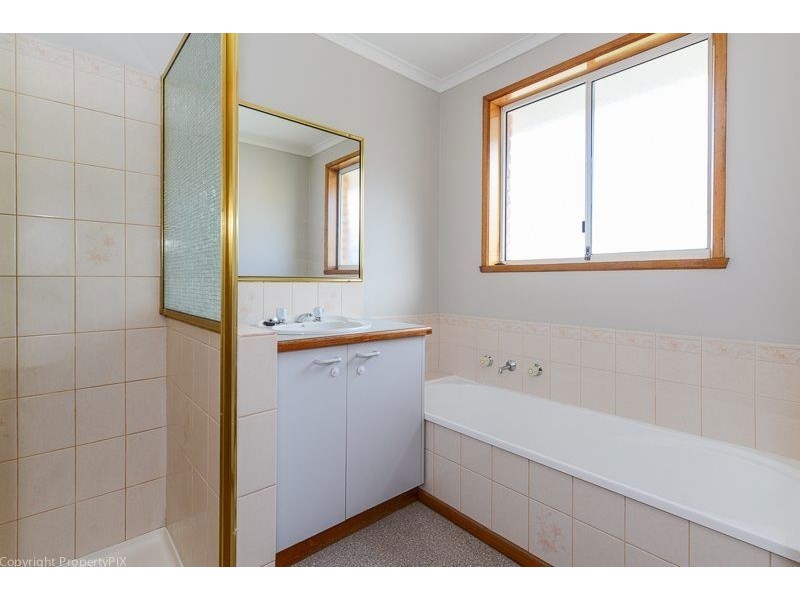 1/1 Godfrey Road, Claremont TAS 7011