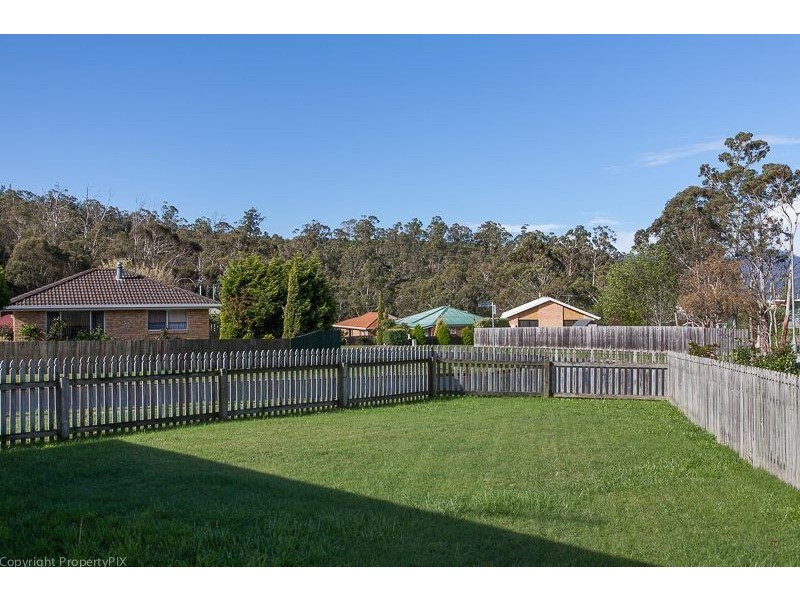 1/1 Godfrey Road, Claremont TAS 7011