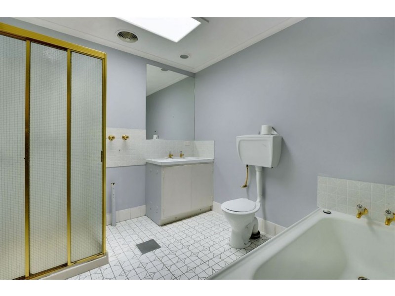 12/148 East Derwent Highway, Lindisfarne TAS 7015