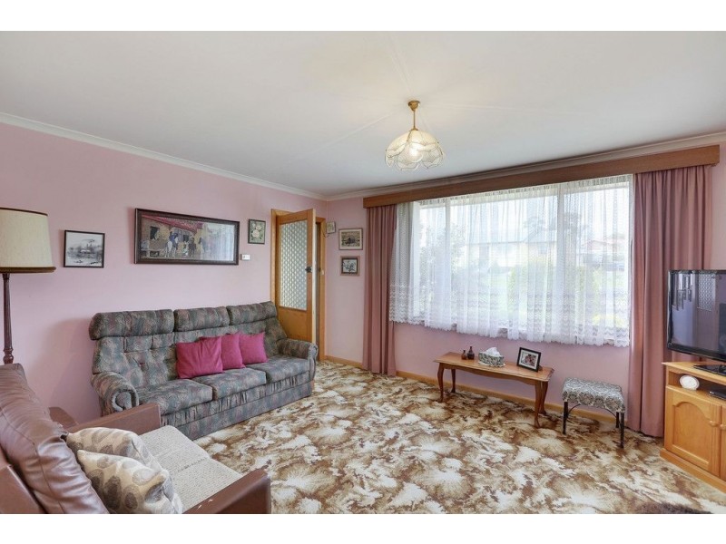 32 Maroubra Circle, Chigwell TAS 7011