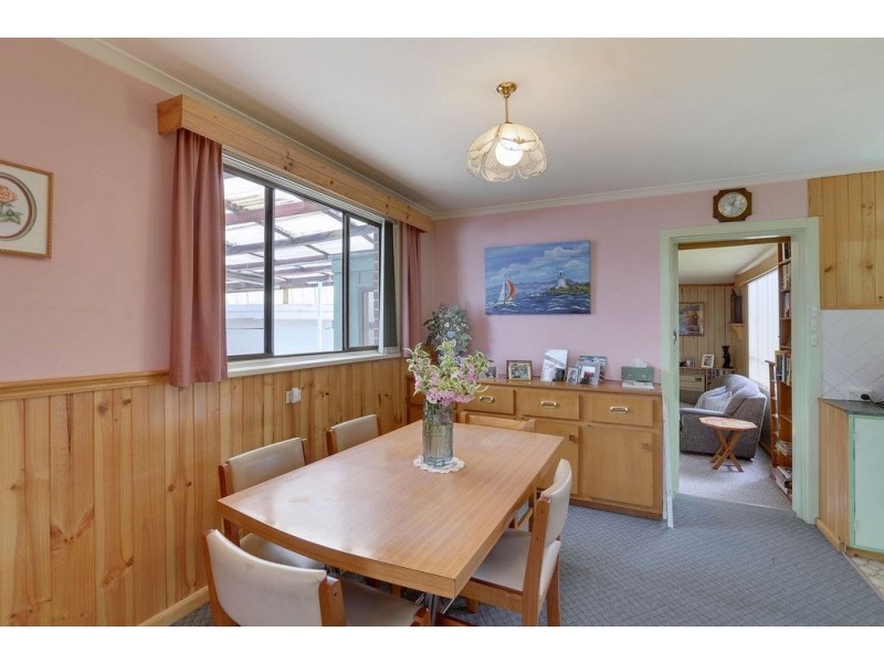 32 Maroubra Circle, Chigwell TAS 7011