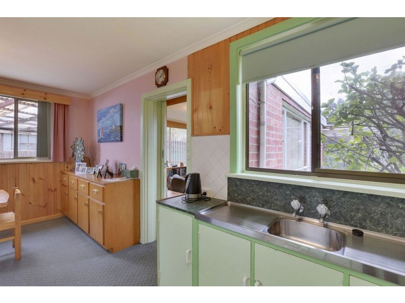 32 Maroubra Circle, Chigwell TAS 7011