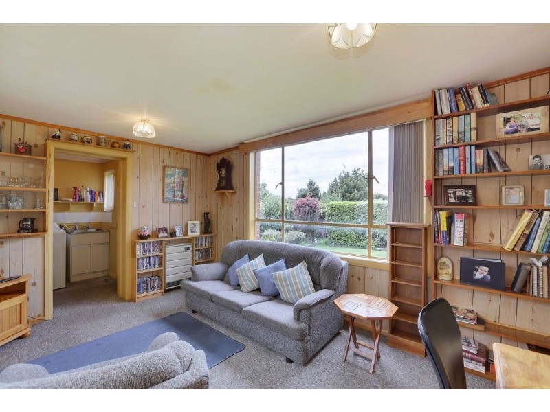 32 Maroubra Circle, Chigwell TAS 7011