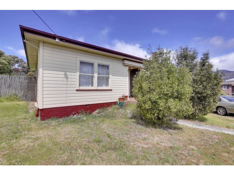 8 Grayton Street, Glenorchy TAS 7010