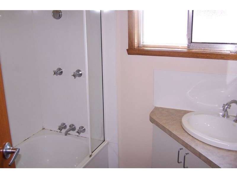 79 Lamprill Circle, Herdsmans Cove TAS 7030
