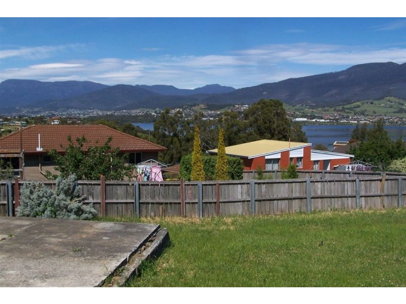 79 Lamprill Circle, Herdsmans Cove TAS 7030