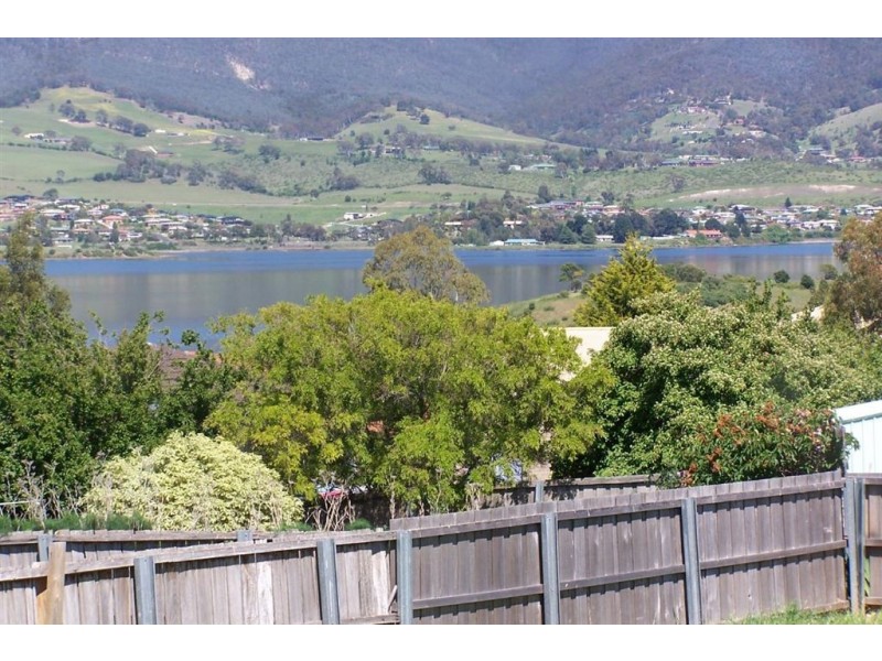 79 Lamprill Circle, Herdsmans Cove TAS 7030