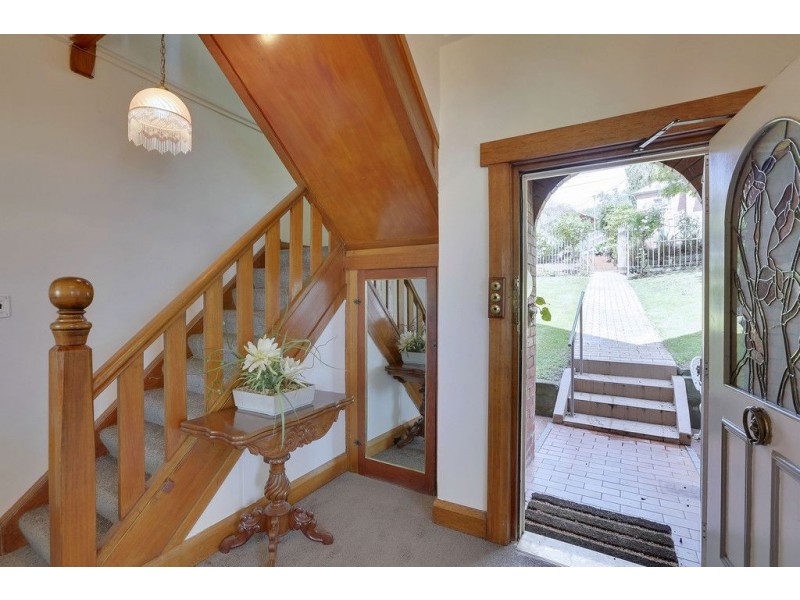 19 Elphinstone Road, Mount Stuart TAS 7000