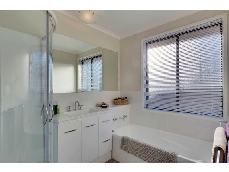 73 Devines Road, West Moonah TAS 7009