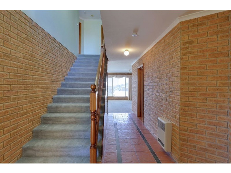 1/5 Benjamin Court, Lenah Valley TAS 7008