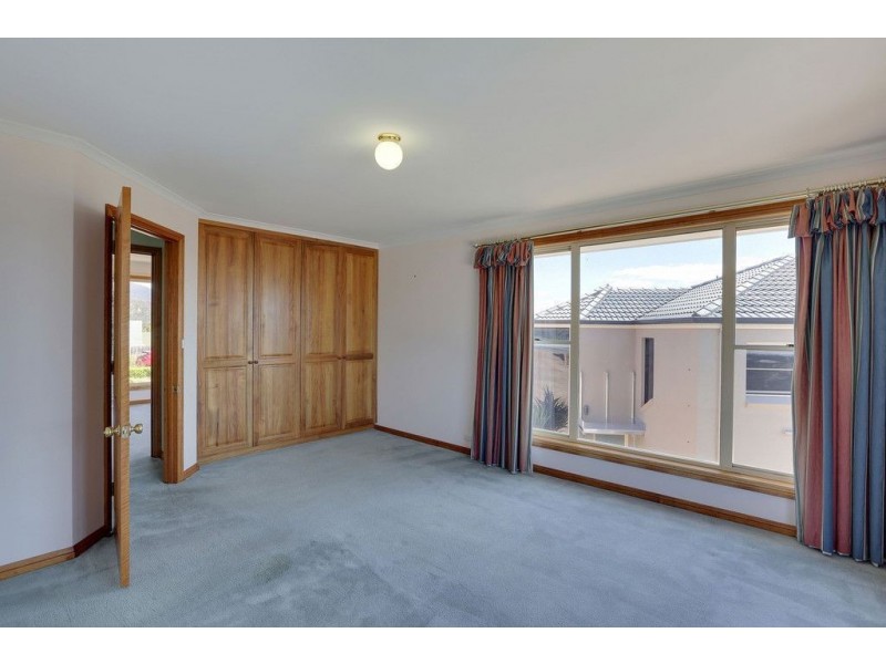 1/5 Benjamin Court, Lenah Valley TAS 7008