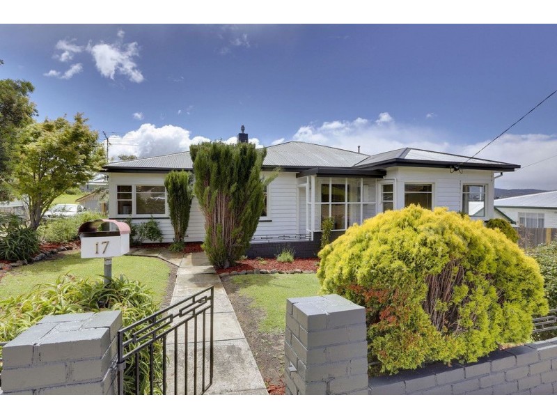 17 Fourth Avenue, West Moonah TAS 7009