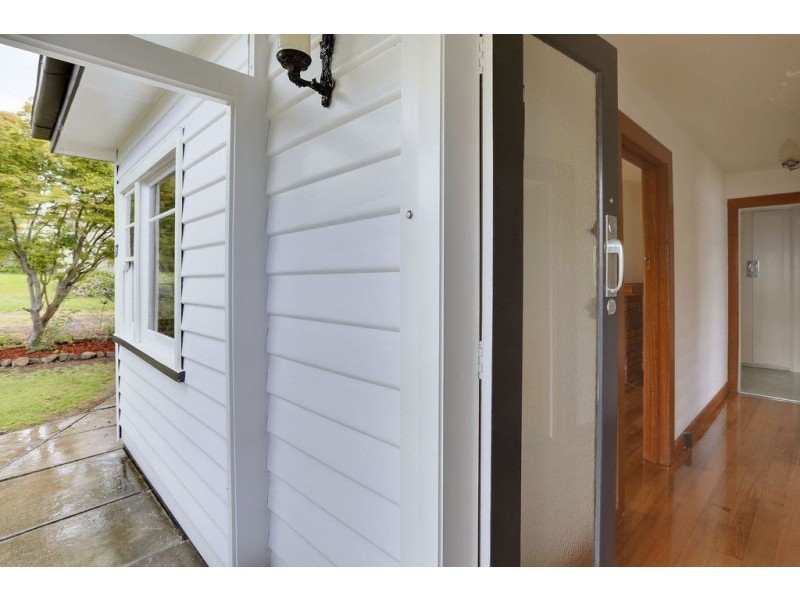 17 Fourth Avenue, West Moonah TAS 7009