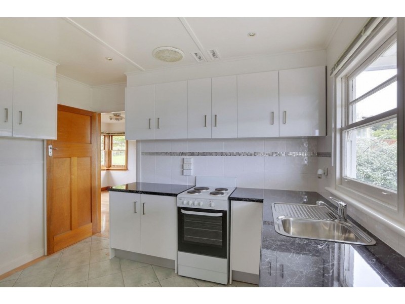 17 Fourth Avenue, West Moonah TAS 7009