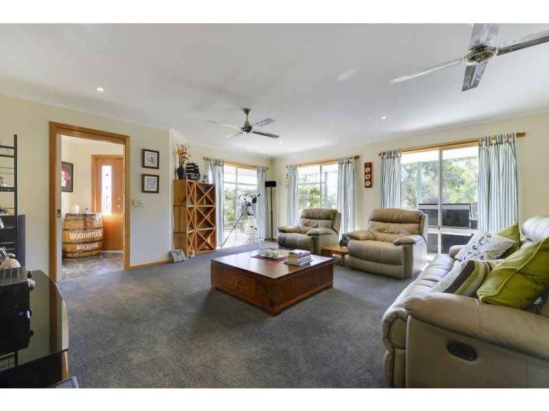 10 Albert Court, Dodges Ferry TAS 7173