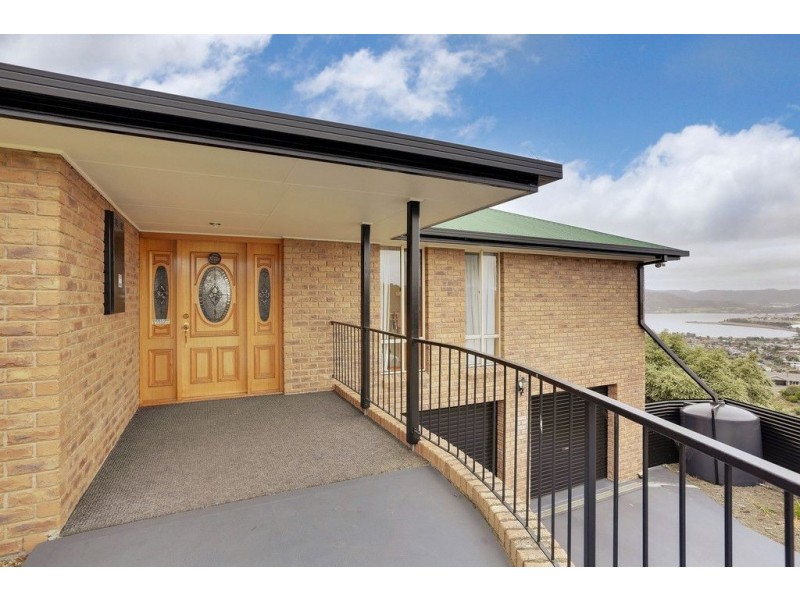 38 Jasanda Drive, Montrose TAS 7010
