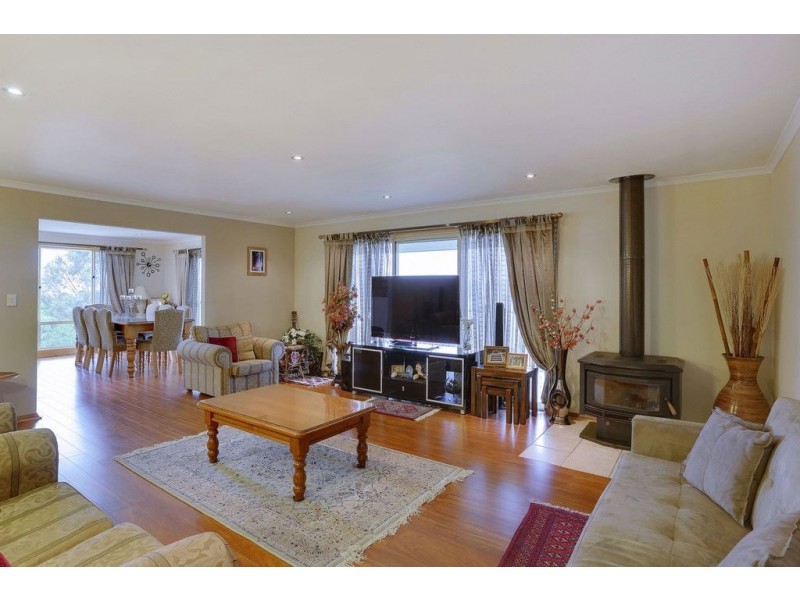 38 Jasanda Drive, Montrose TAS 7010