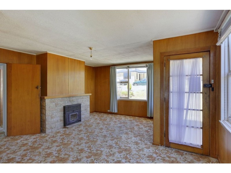 16 Danina Street, Chigwell TAS 7011