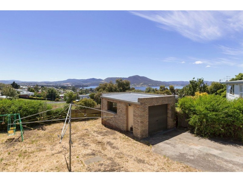 16 Danina Street, Chigwell TAS 7011