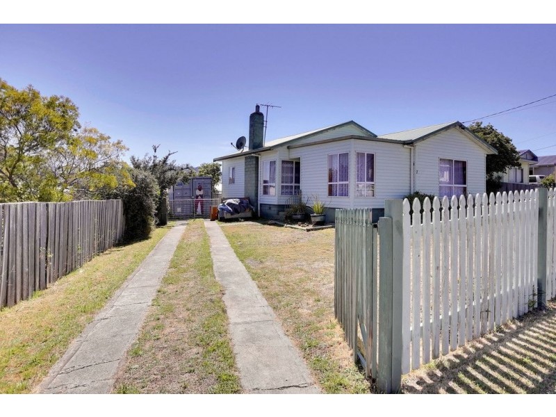 2 Osprey Road, Claremont TAS 7011
