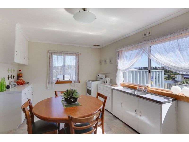 2 Osprey Road, Claremont TAS 7011