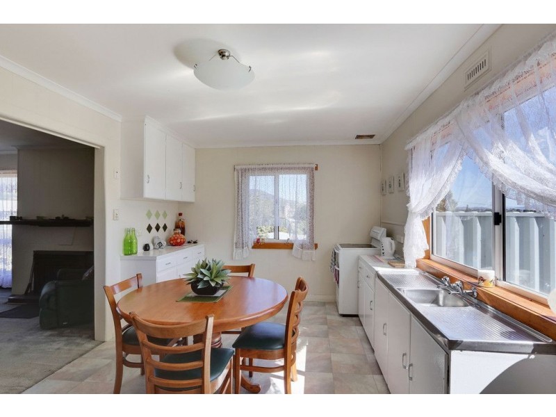 2 Osprey Road, Claremont TAS 7011