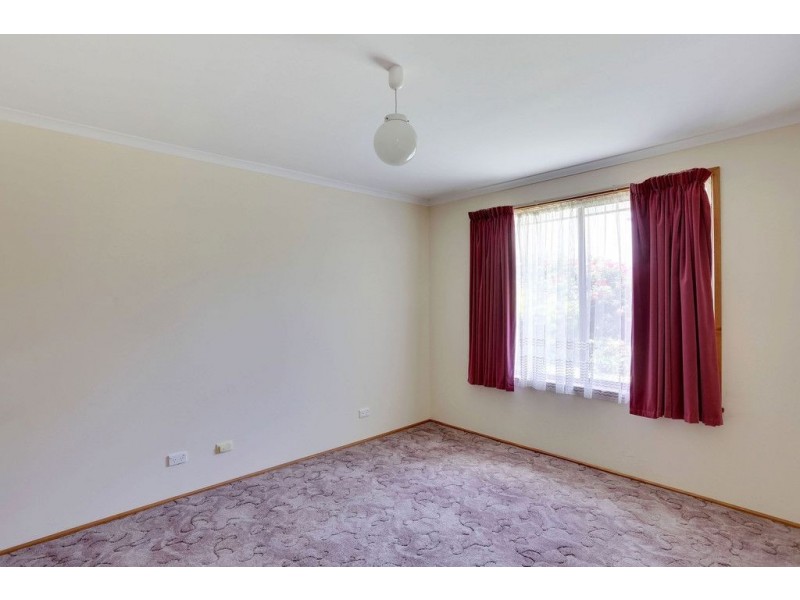 2/73 Giblin Street, Lenah Valley TAS 7008