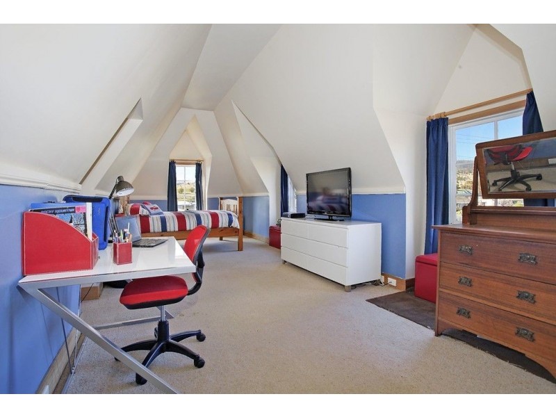 97 Main Street, Kempton TAS 7030