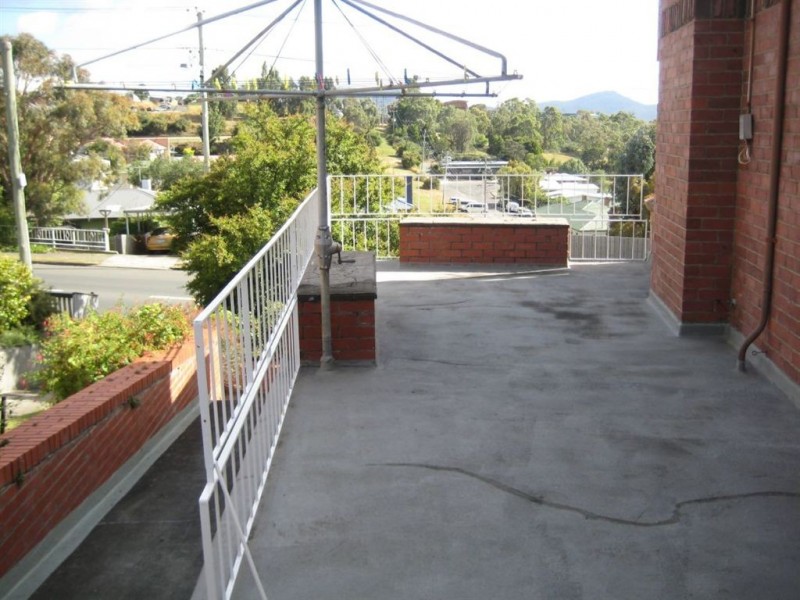 1/158 Augusta Road, Lenah Valley TAS 7008