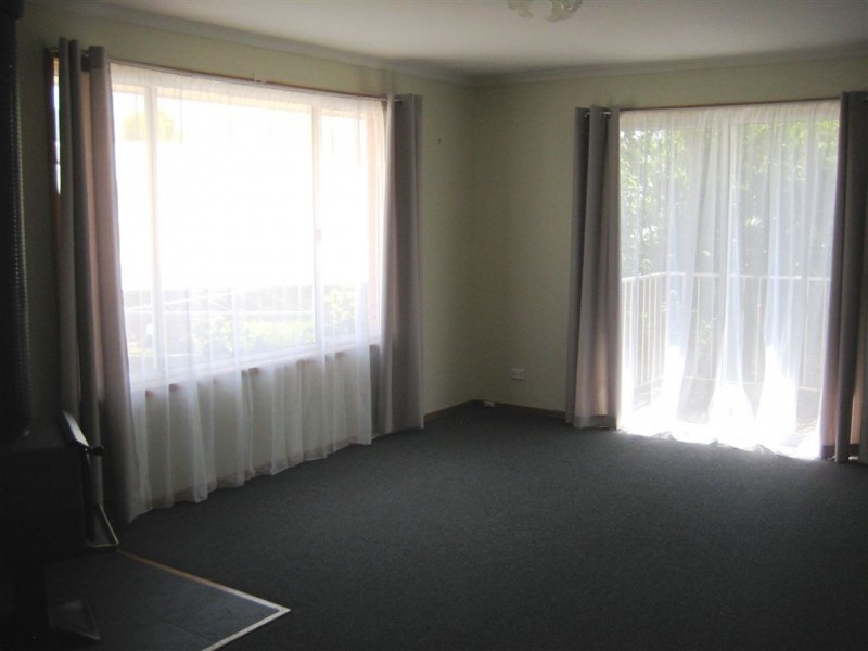 4/12 Vieste Drive, Glenorchy TAS 7010