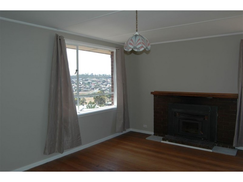 2 Spring Street, Claremont TAS 7011