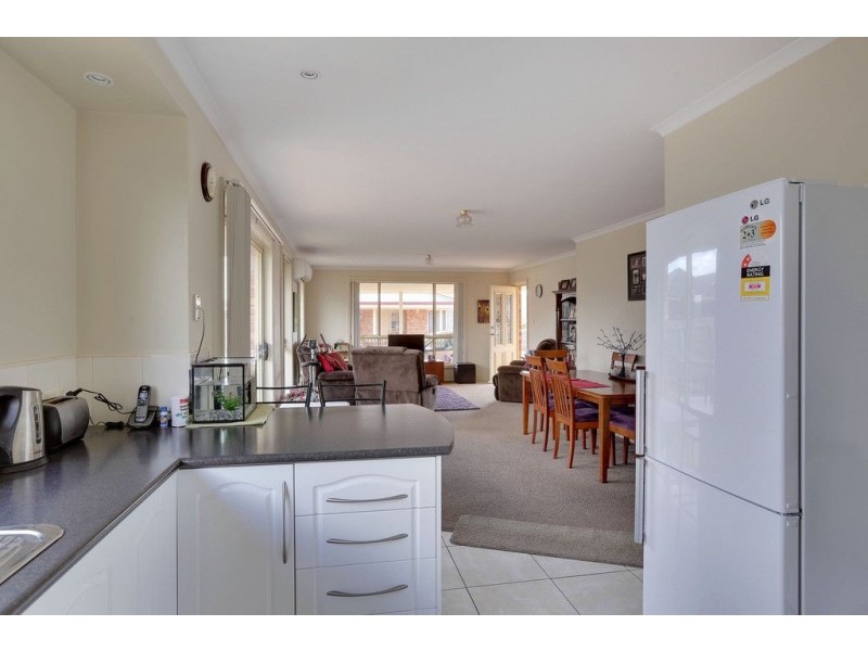 2/14 Madison Avenue, Brighton TAS 7030
