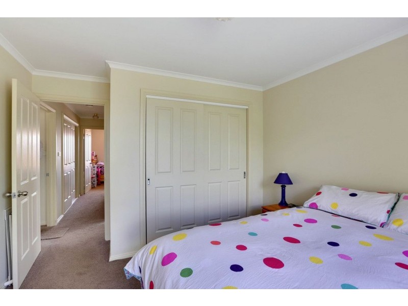 2/14 Madison Avenue, Brighton TAS 7030