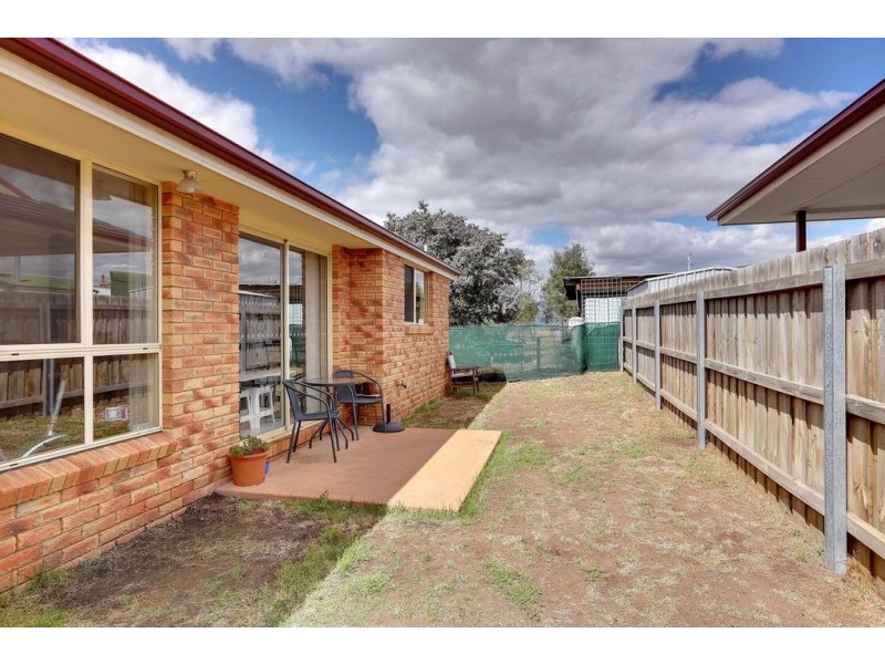 2/14 Madison Avenue, Brighton TAS 7030