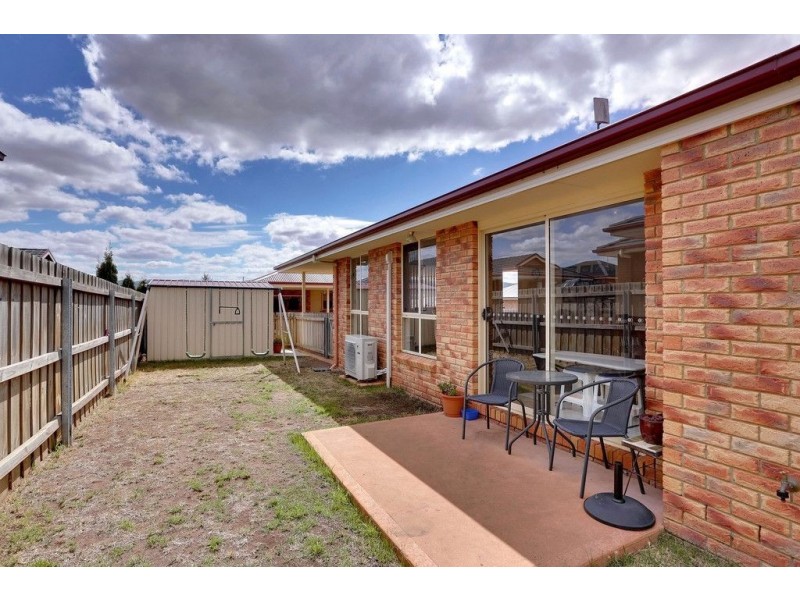 2/14 Madison Avenue, Brighton TAS 7030