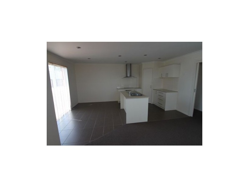 1/16a Burrows Avenue, Brighton TAS 7030