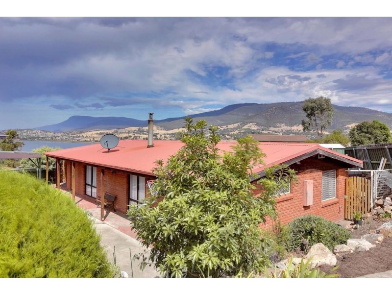 8 Thompson Crescent, Bridgewater TAS 7030