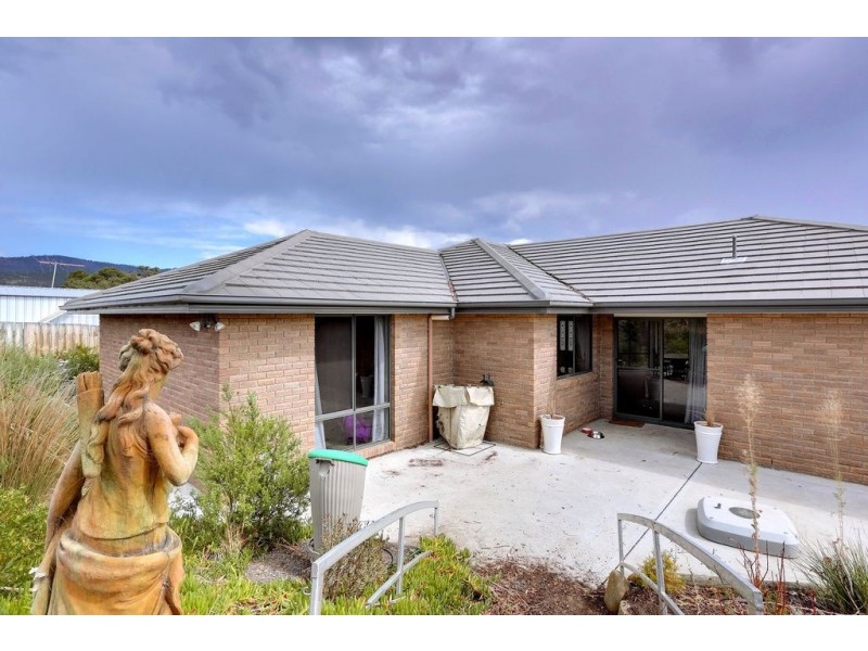 62 Lower Road, New Norfolk TAS 7140