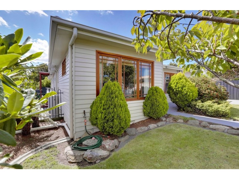 15b McGough Street, Glenorchy TAS 7010