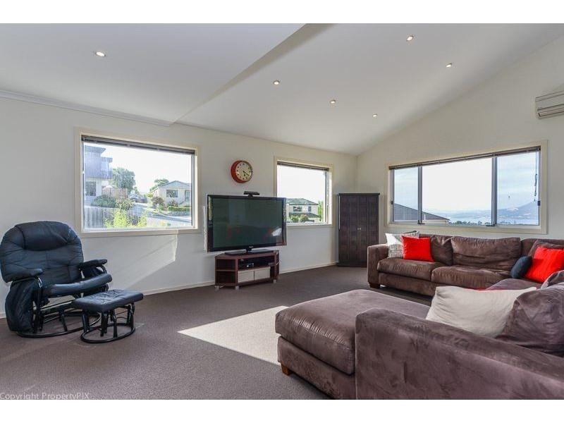 12 Dalmacia Place, Glenorchy TAS 7010