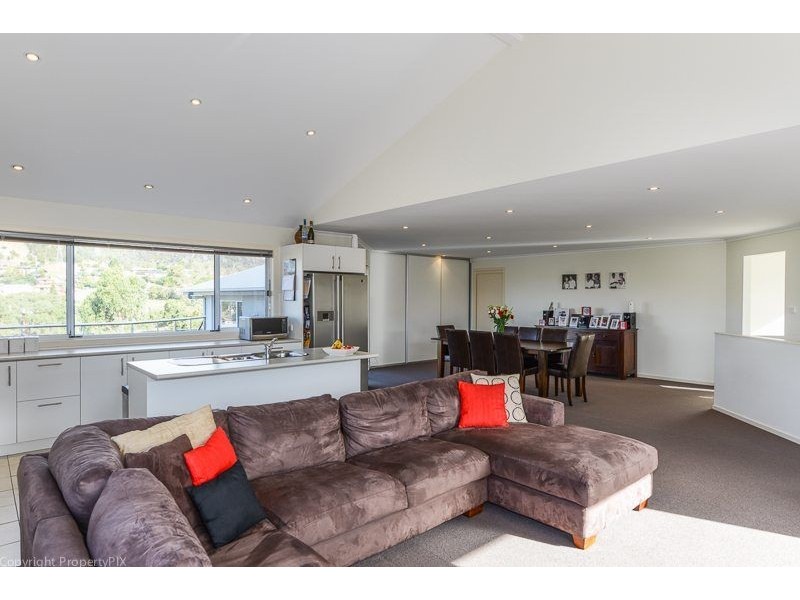 12 Dalmacia Place, Glenorchy TAS 7010