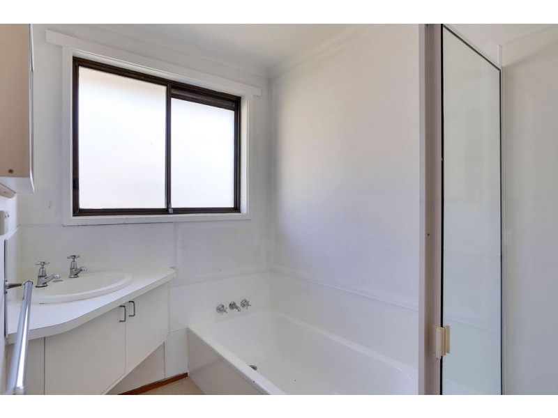 24 Canberra Road, Claremont TAS 7011