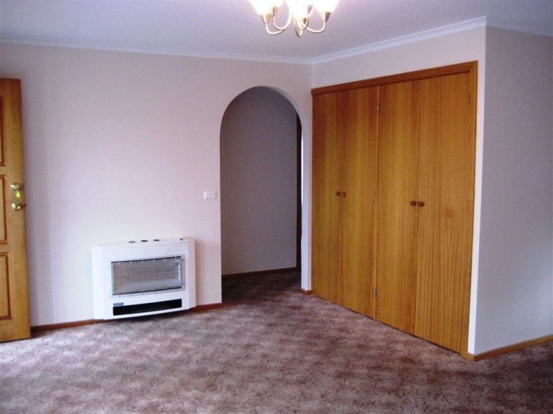 2/25 Philip Avenue, Montrose TAS 7010