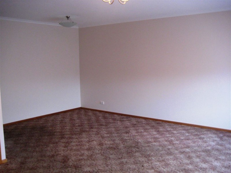 2/25 Philip Avenue, Montrose TAS 7010