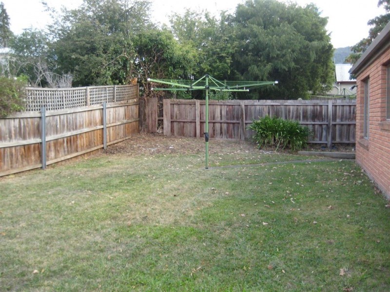 2/25 Philip Avenue, Montrose TAS 7010