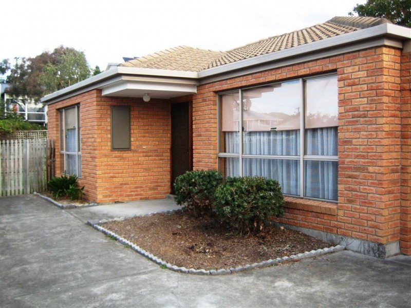 2/25 Philip Avenue, Montrose TAS 7010