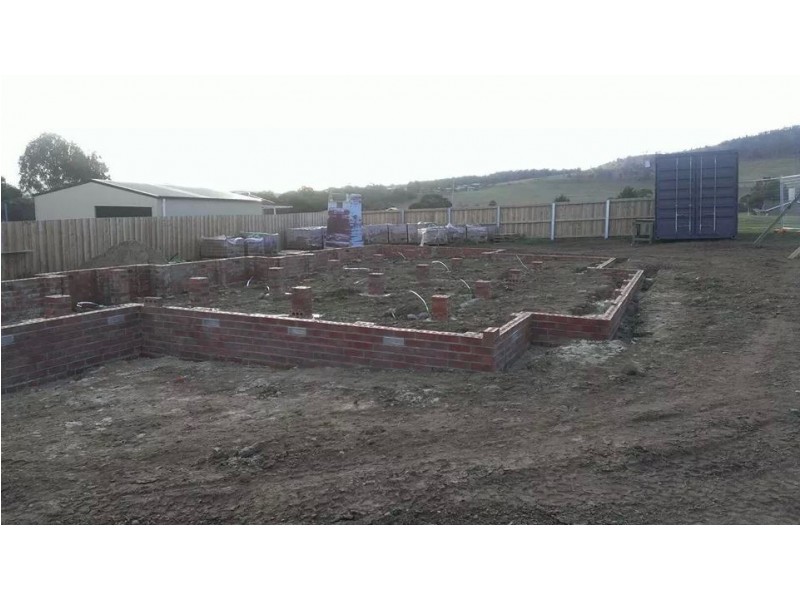 2 Barrob Street, Old Beach TAS 7017